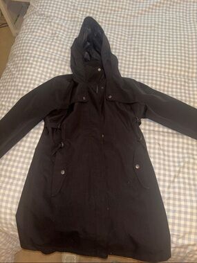 Athleta Black Hooded Women's Coat - Classic Lightweight Parka